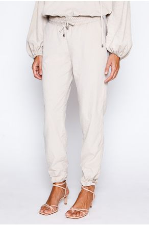 Calca-Bege-Com-Rolete-E-Bolsos-close-frente