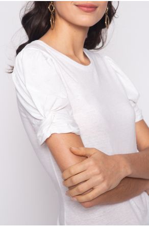 blusa-branca-manga-bufante-com-torcido