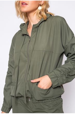 Casaco-Verde-com-Manga-Franzida-e-Bolsos-detalhe-frente